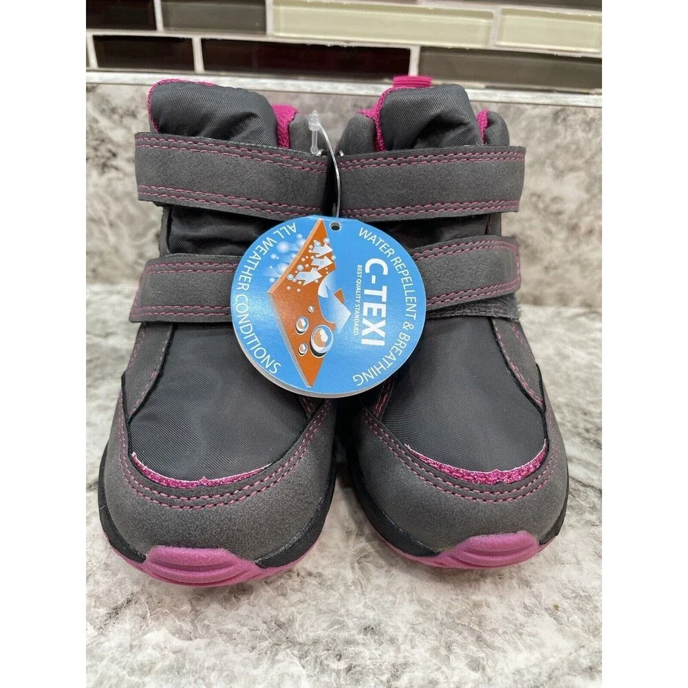 Sprox Girls Flexible Winter Boots Size 7M Grey & Pink New With Tags